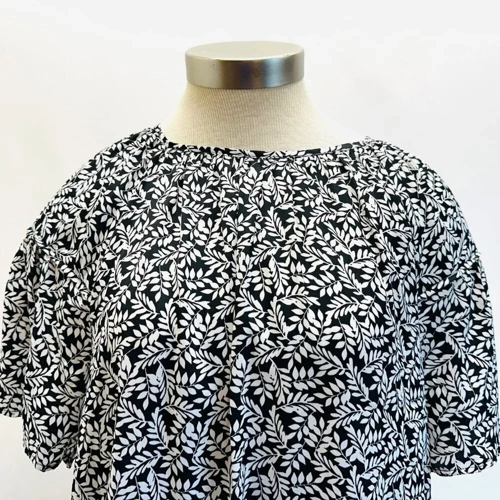 NWT CROFT & BARROW Women Short Sleeve Pullover Casual Black Floral Shirt Size XL - Picture 2 of 14